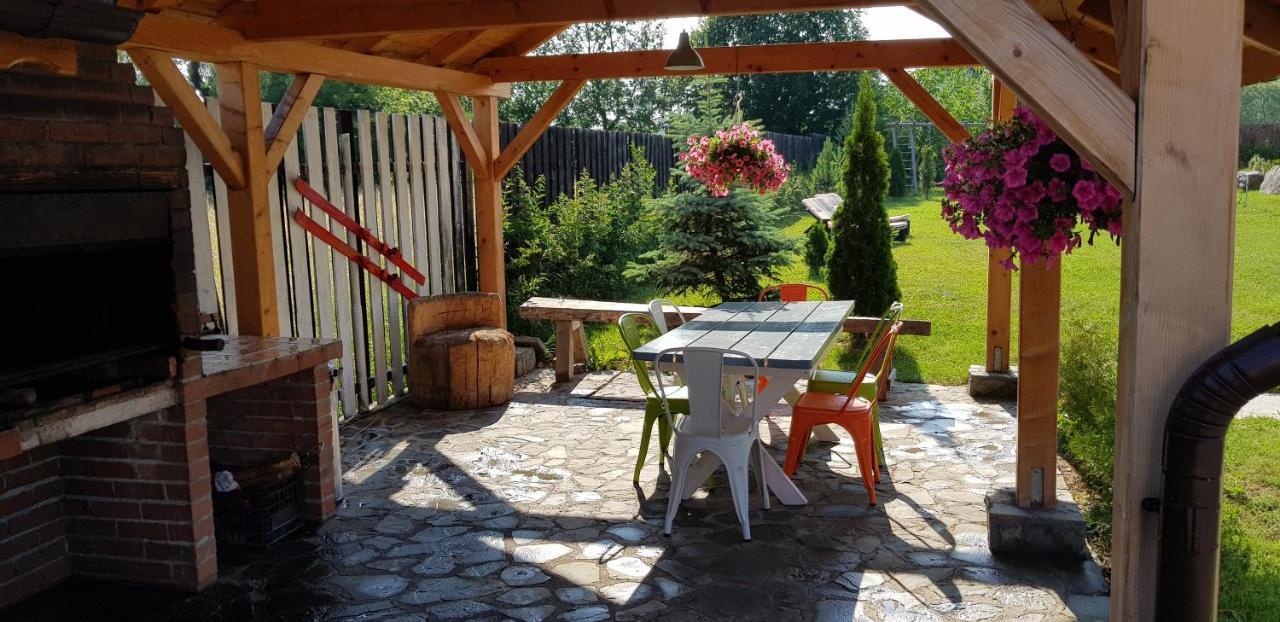 Villa Swiss Сэчеле Экстерьер фото