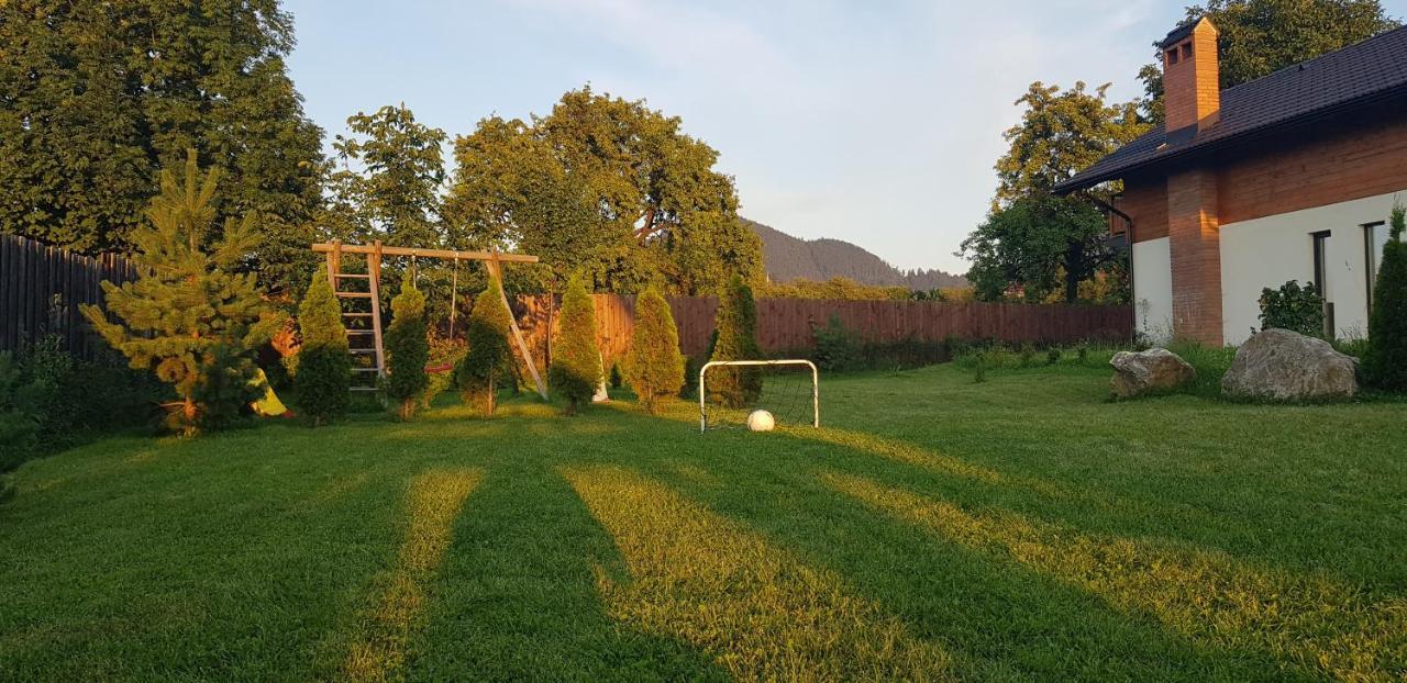 Villa Swiss Сэчеле Экстерьер фото
